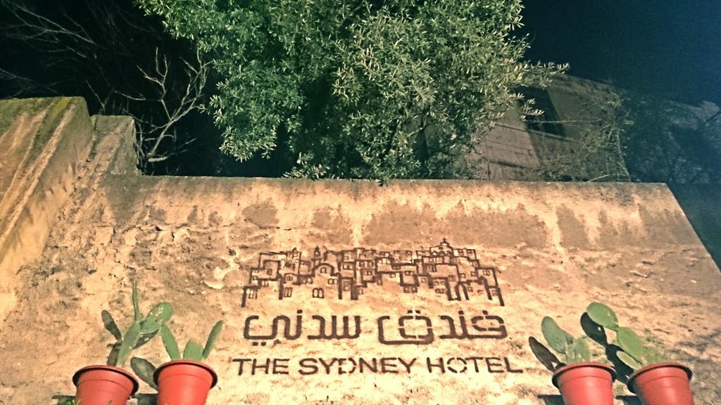 The Sydney Hotel Amman Exteriör bild